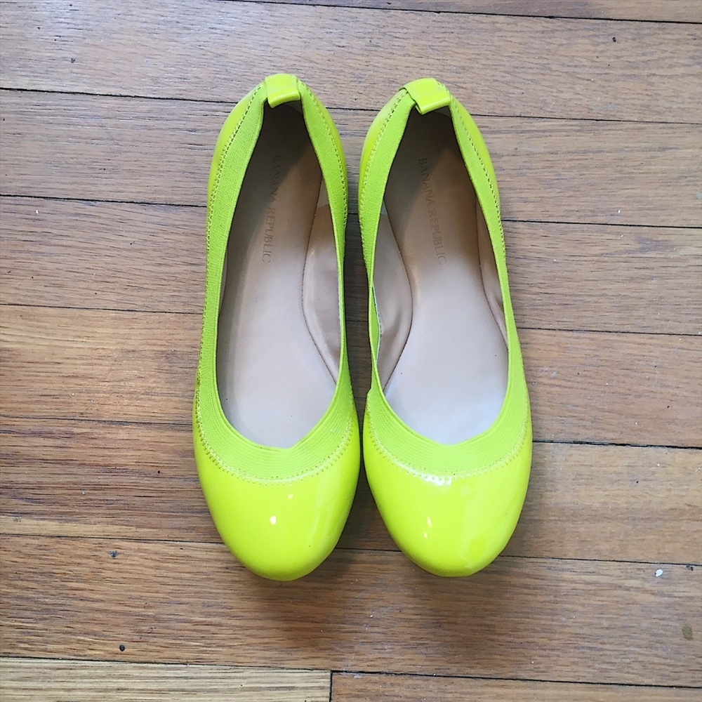 Banana Republic Anna Neon Yellow Ballet Flats EUC